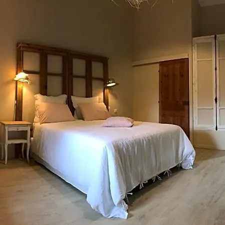 D Hotes La Cle Des Arches Nocleg ze śniadaniem
