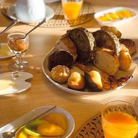 D Hotes La Cle Des Arches Nocleg ze śniadaniem