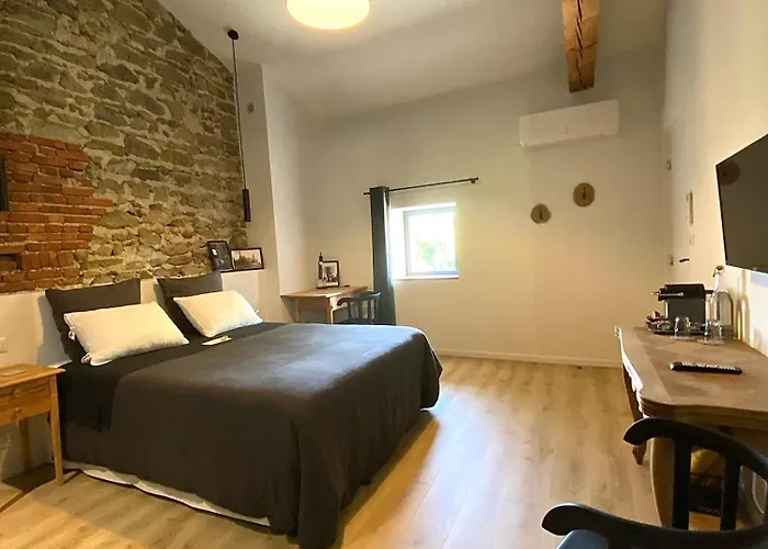 Bed & Breakfast D Hotes La Cle Des Arches